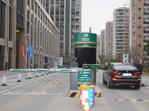 智慧停車場無感支付代理加盟好做嗎？