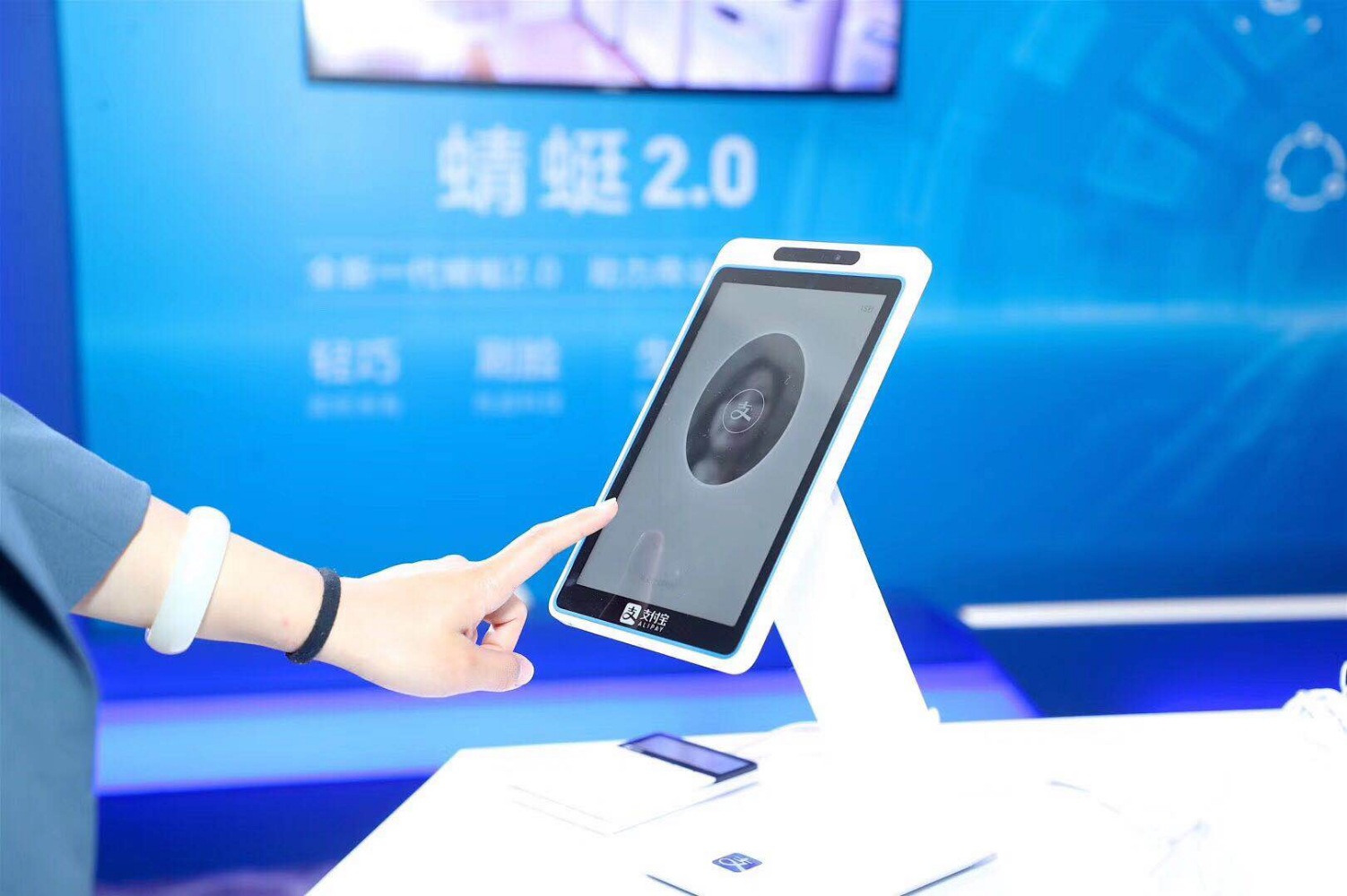 朋友圈廣告興趣行為定向應(yīng)用案例