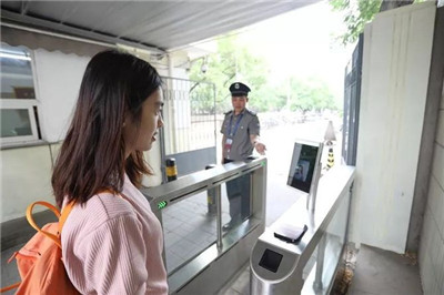 戴口罩可以刷臉乘車了-哈爾濱推廣刷臉支付新技術